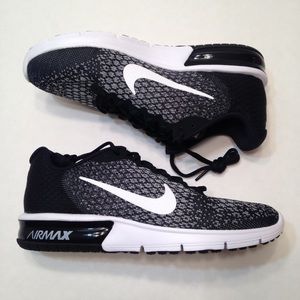 rockport women's pumps